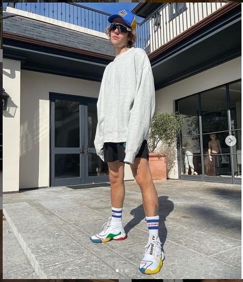 - CATANFA justin bieber wear short pants