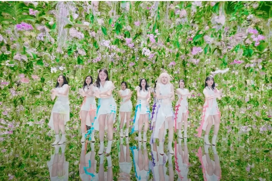 All Member Dance Flying High 2 Foto Tangkap Layar Youtube MV Flying High JKT48 - CATANFA